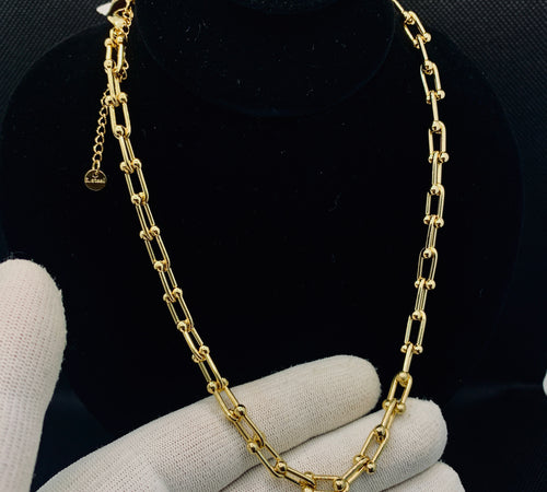 Modern Industrial Bold Link Chain – Golden Statement Necklace