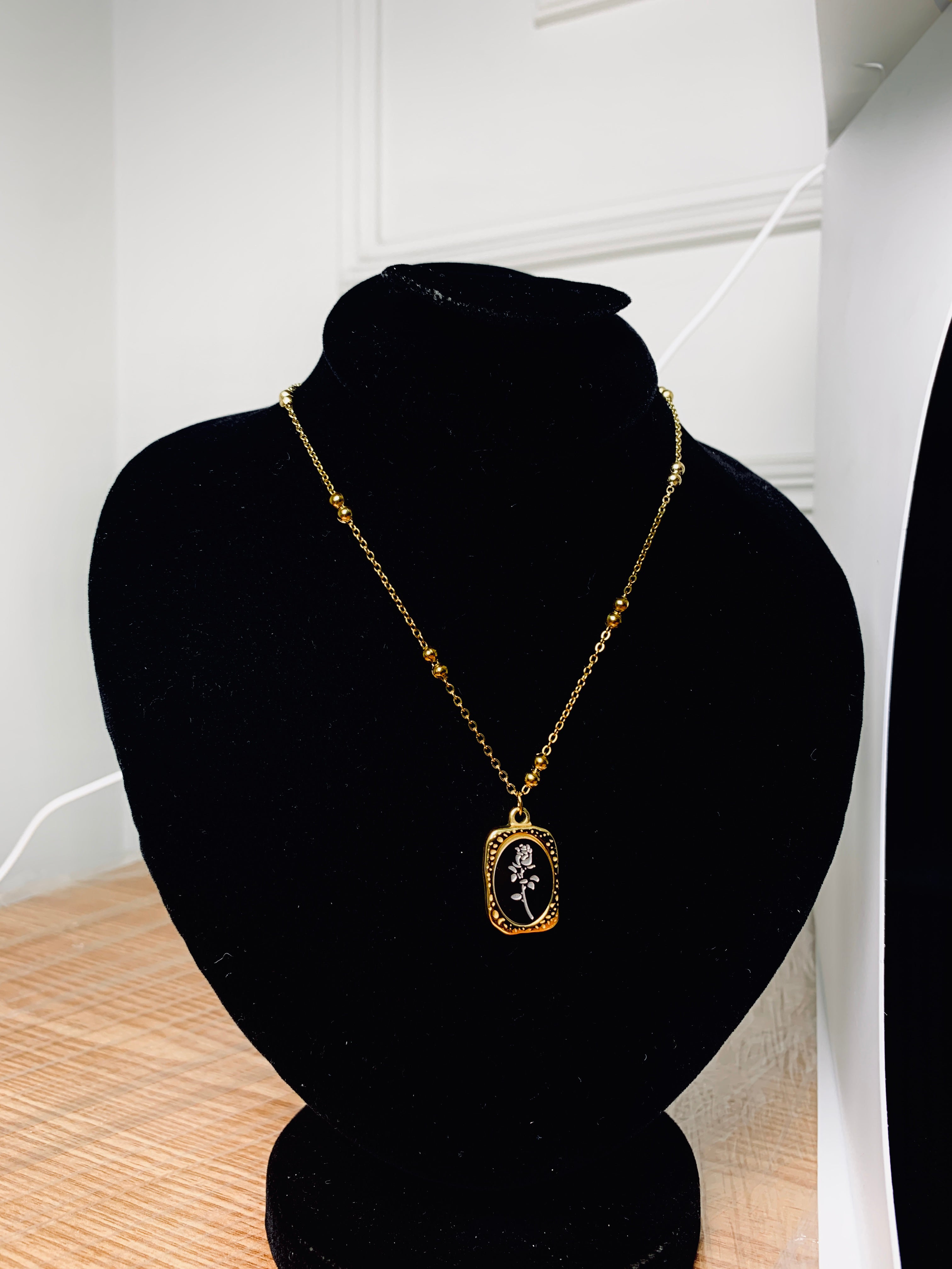 Black Rose Medallion Locket Chain – Golden Beaded Necklace