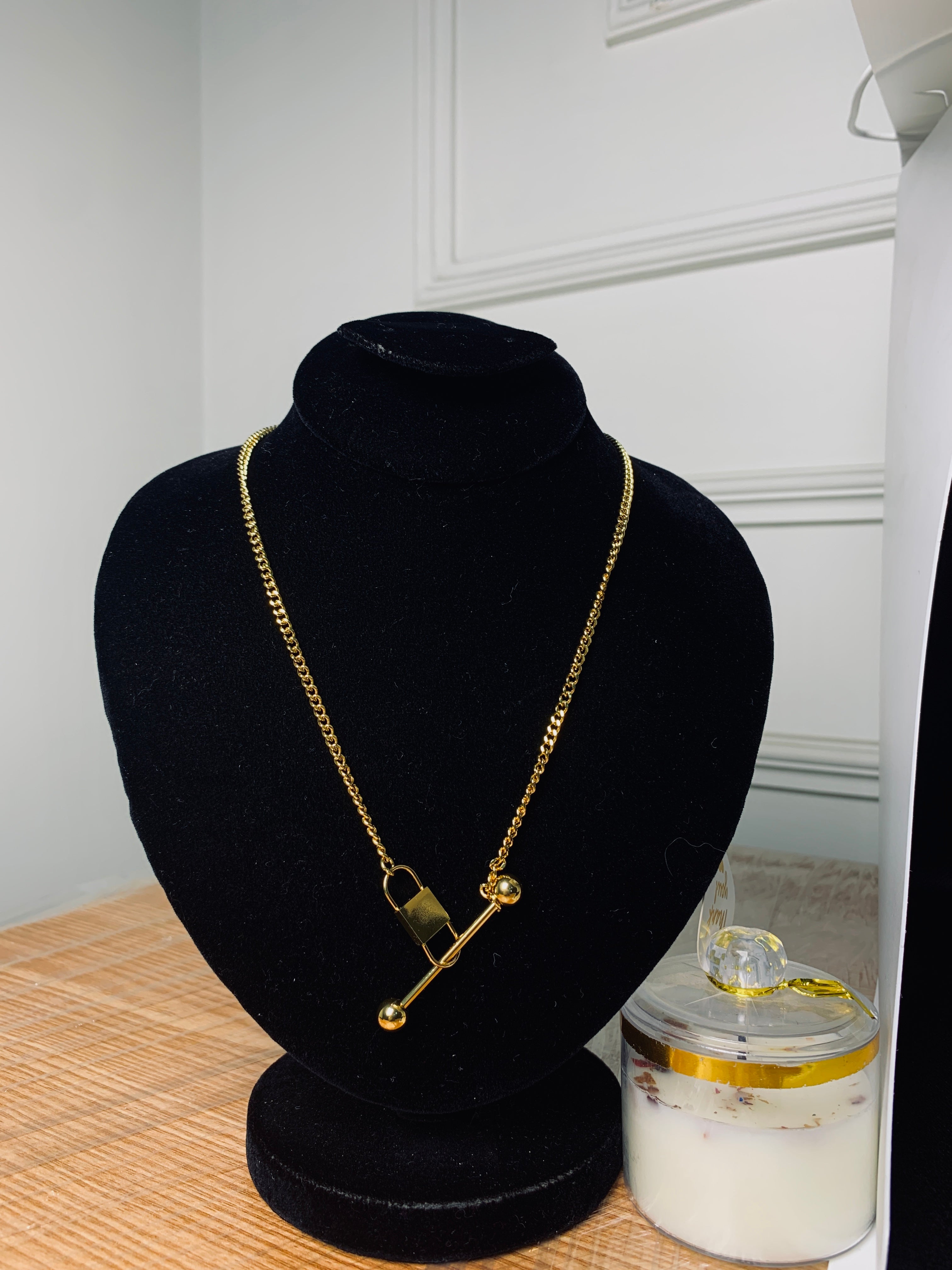 Modern Vertical Bar & Padlock Locket Chain – Golden Trendy Jewelry