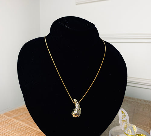 Vintage Filigree Heart Locket Chain