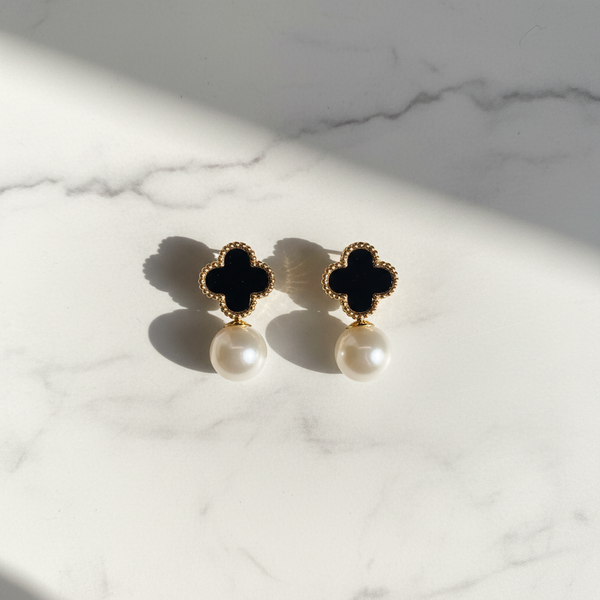 Black clover earrings 4