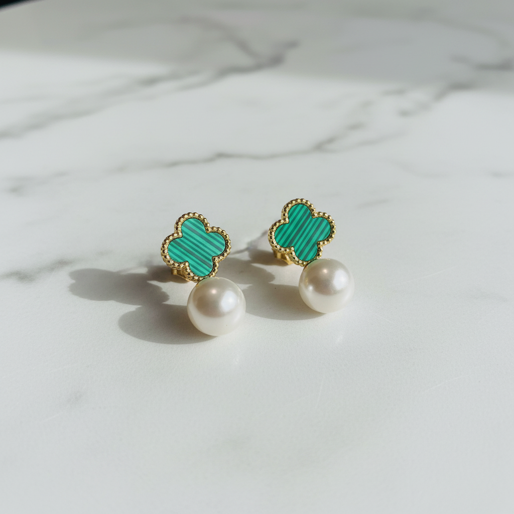 Clover earrings elegant display