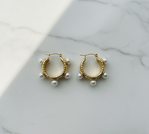 Pearl hoops side view